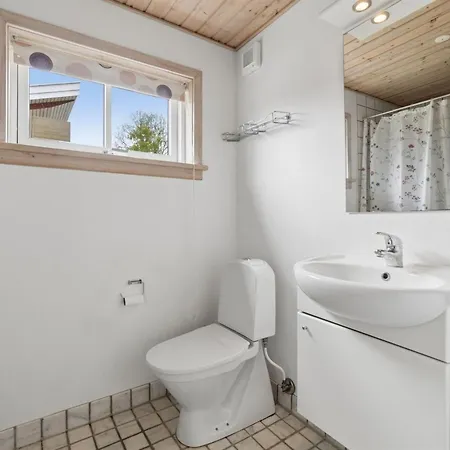 Vakantiehuis Sannie - 2-8km From The Sea By Interhome *